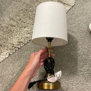 White mini lamp